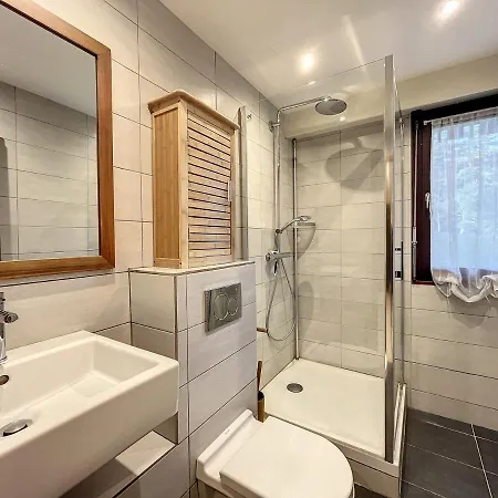 Apartmán Chaleureux A Chamonix, 4 Pers, Pres Du Brevent Avec Terrasse Et Parking - Fr-1-507-26 *