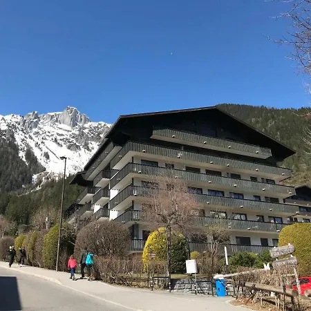 Apartmán Chaleureux A Chamonix, 4 Pers, Pres Du Brevent Avec Terrasse Et Parking - Fr-1-507-26 *